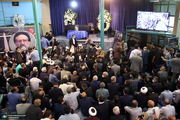 مراسم وداع با پیکر حجت الاسلام و المسلمین سید محمود دعایی در حسینیه جماران -1