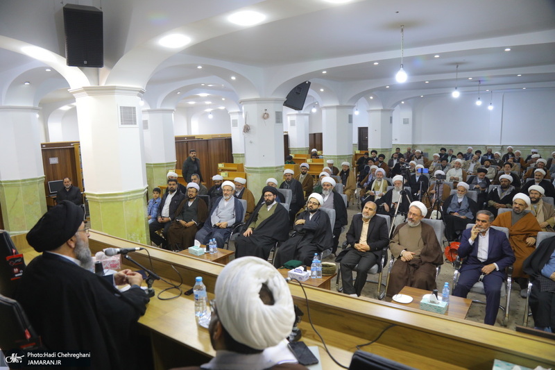 نشست علمی با موضوع  مواجهات انتقادی امام خمینی (س) با علم اصول در دوره معاصر