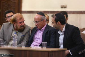 مراسم ادای احترام جامعه کلیمیان به مقام شامخ حضرت امام خمینی (س)