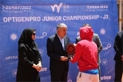حضور صالحی امیری در مراسم اختتامیه مسابقات بین المللی تنیس جوانان
