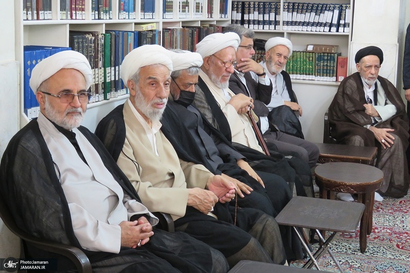 عزاداری اربعین حسینی در دفتر آیت الله العظمی صانعی (ره)