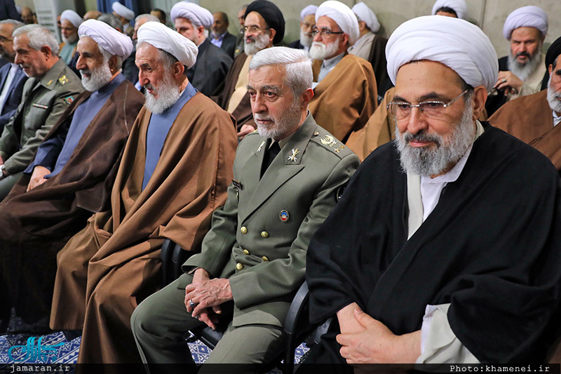 دیدار مسئولان نظام و میهمانان کنفرانس وحدت اسلامى با رهبر معظم انقلاب