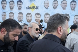 حضور علی لاریجانی در مراسم اولین سالگرد شهادت سید حسن نصرالله (ره)