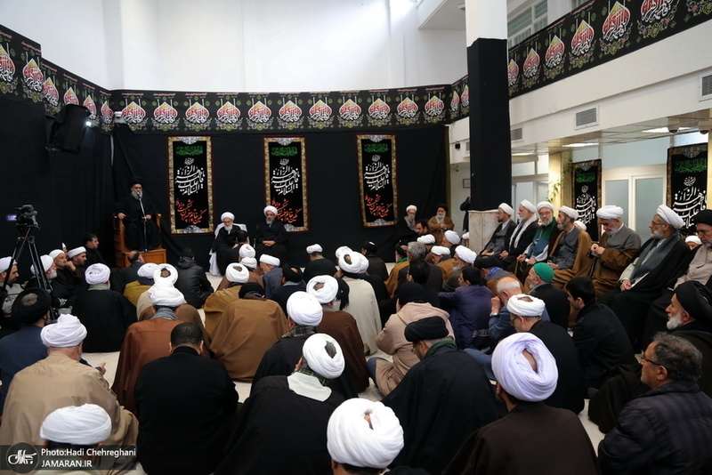 عزاداری در بیوت مراجع عظام تقلید و علما در سالروز شهادت حضرت فاطمه(س)