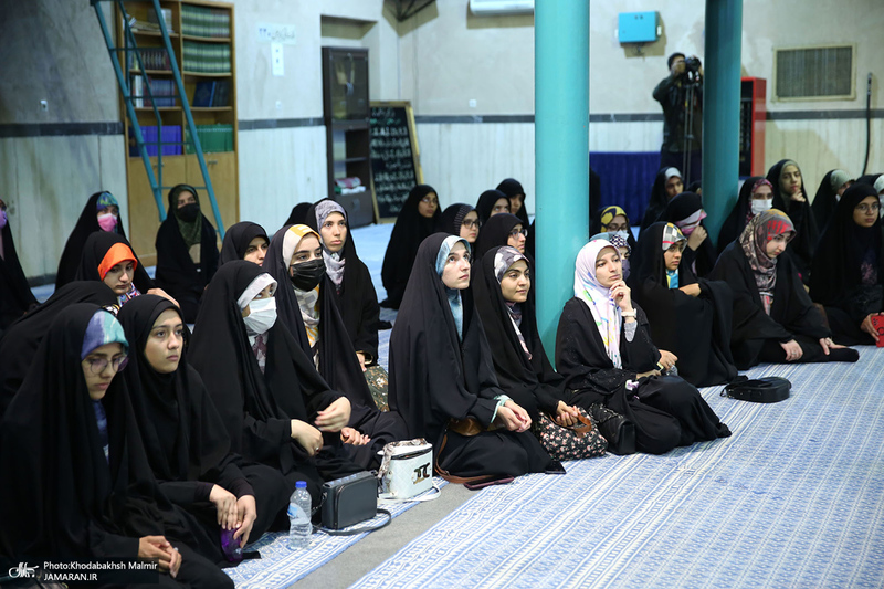 تجدید میثاق اصناف، نهادها، سازمان ها و اقشار مختلف مردم با آرمان های امام خمینی(س)- 1