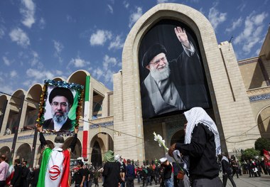 اولویت تازه جمهوری اسلامی، کنترل تنگه هرمز است نه برنامه هسته‌ای/ با وجود فروپاشی تفاهم‌نامه، دستیابی به توافق ممکن است/ تهران و واشنگتن همچنان از میانجیگری کشورهای ثالث استقبال می‌کنند/ جنگ با ایران در میان افکار عمومی آمریکا از حمایت گسترده‌ای برخوردار 