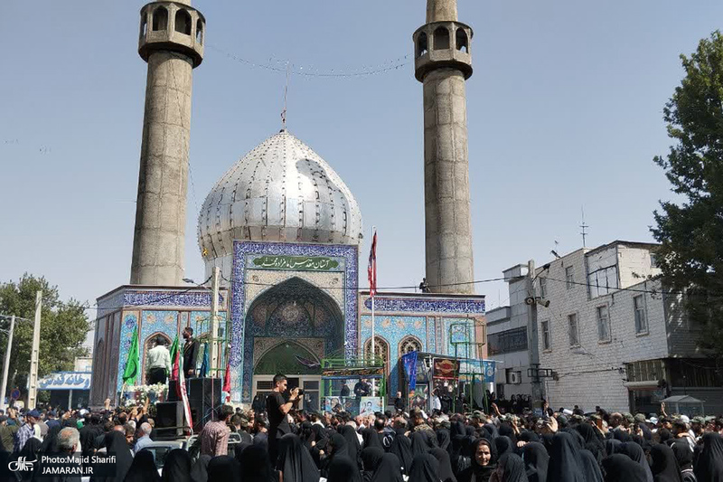 مراسم تشییع پیکر مطهر شهدای حمله رژیم صهیونیستی در خمین