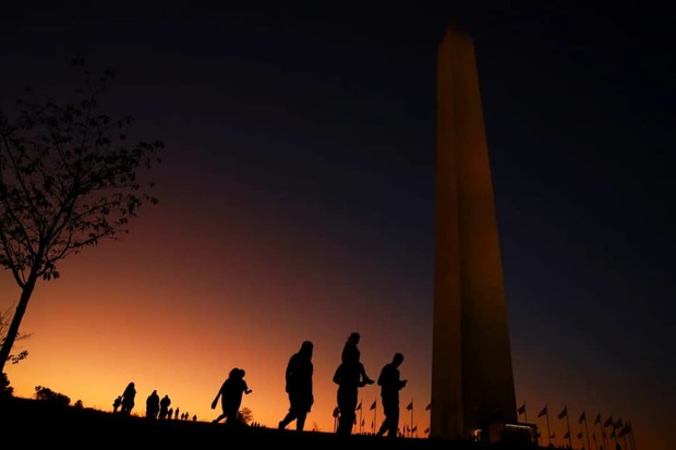 ساخت نظم لیبرال پساآمریکایی
