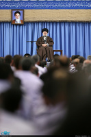 دیدار جمعی از فرماندهان و کارکنان ارتش با رهبر معظم انقلاب 