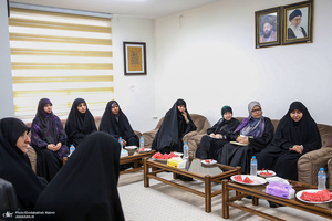 دیدار جمعی از فعالان زن کشور عراق دکتر فاطمه طباطبایی