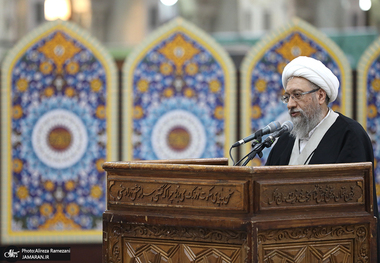 آیت‌الله آملی لاریجانی: تهدیدات آمریکایی‌ها همواره بوده است/ می‌خواهند با ترساندن ملت ایران به اهدافشان برسند/ رهبری فرمودند مراقب باشید دشمن محاسبات شما را بی‌جهت به هم نریزد/ زمانی که امام فرمودند آمریکا نمی‌تواند هیچ غلطی بکند حقیقت و یقینشان این بود