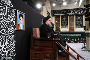 آخرین شب مراسم عزاداری حضرت اباعبدالله الحسین(ع) در حسینیه امام خمینی(ره)