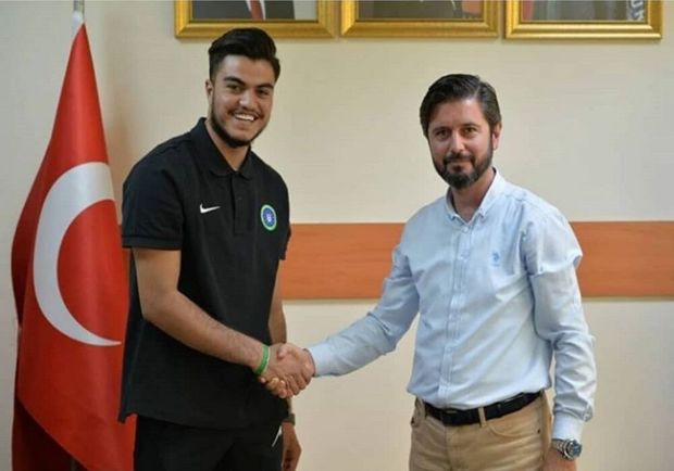 والیبالیست ارومیه‌ای به تیم بورسای ترکیه پیوست