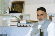 روایت ناطق نوری از چگونگی آماده شدن امام برای نماز شب