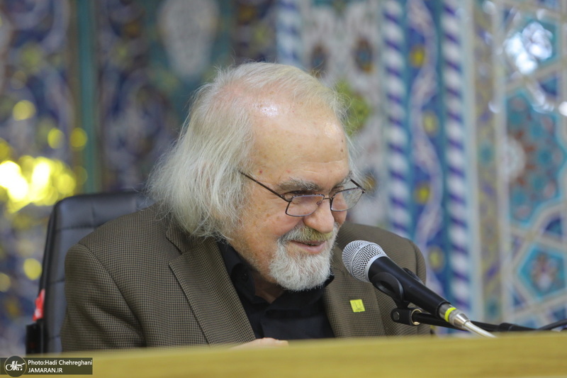 پنجمین محفل ادبی پروانه ها در مجتمع فرهنگی هنری یادگار امام (ره) قم