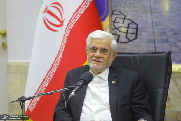 معاون اول پزشکیان: احیای صنعت نساجی و تکمیل زیرساخت‌های زیارتی و حمل‌ونقل اولویت دولت چهاردهم است