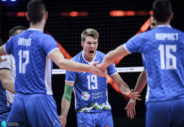 استفاده کامل از هدیه میزبانی/ صعود والیبال اسلوونی به یک چهارم نهایی