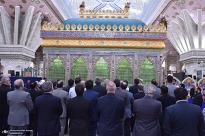 تجدید میثاق مدیرعامل و کارکنان سازمان بنادر و دریانوردی با آرمان های حضرت امام (س)