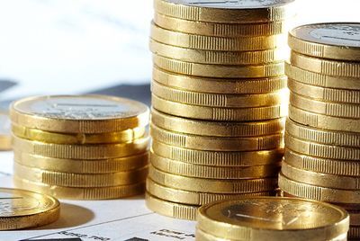 آخرین قیمت طلا و سکه / افت ۴۵۰ تومانی نرخ یورو +جدول