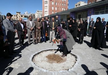 احداث یک باب مدرسه خیری در شهرکرد آغاز شد