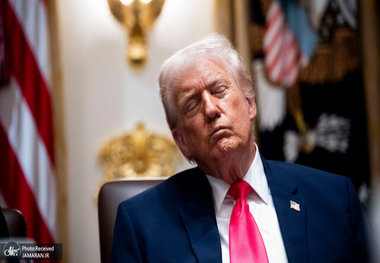 ترامپ تعرفه کالاهای وارداتی به آمریکا را به ۱۵ درصد افزایش داد!