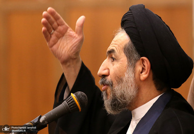 انتقاد ابوترابی‌فرد، امام جمعه موقت تهران از ردصلاحیت‌ها برای انتخابات مجلس دوازدهم: تصمیمات بعضی از هیأت‌های اجرایی، خردمندانه و همسو با مبانی و اصول مشارکت و رقابت نبود/ این اتفاق مورد نقد مسئولین ارشد اجرایی کشور قرار گرفت