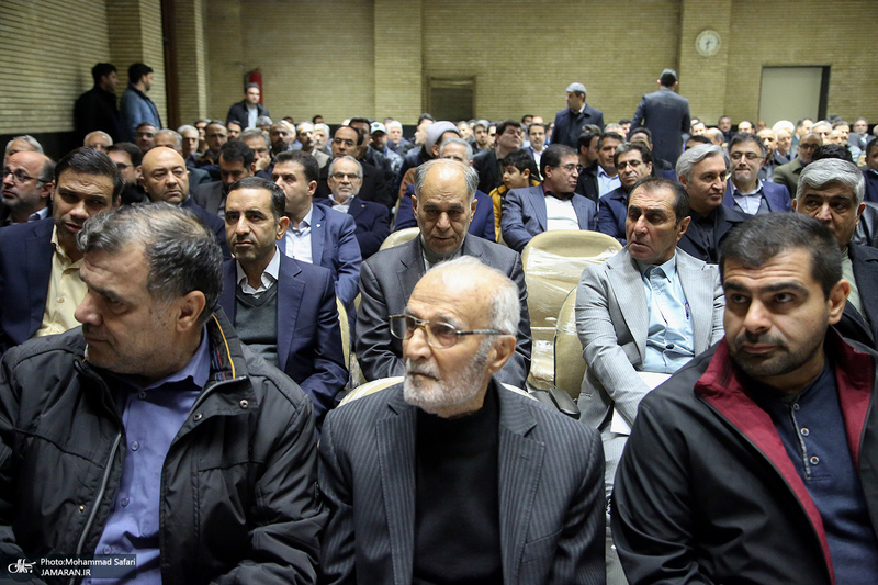 مراسم ترحیم مادر محمد شریعتمداری