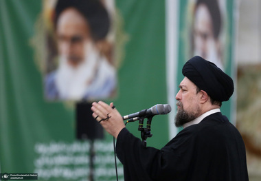 سید حسن خمینی: فشار تحریم به مردم وارد می‌شود/ در نظام اسلامی باید توجه‌ ویژه معطوف به ایجاد فرصت‌های بیشتر برای‌ طبقات کم برخوردارتر باشد