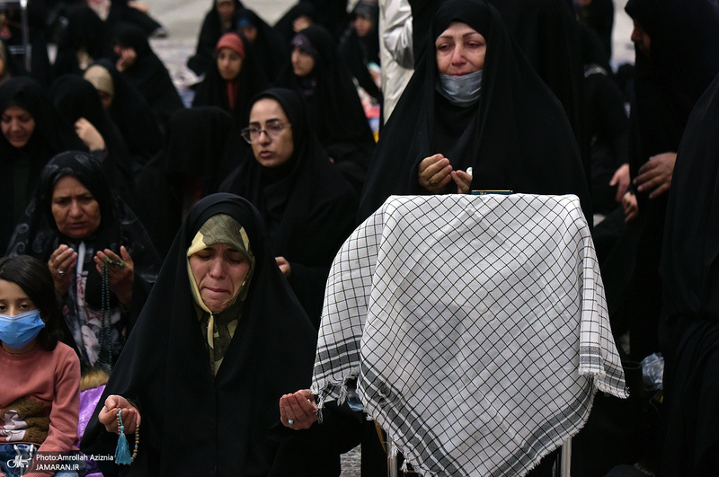 مراسم دعای کمیل در حرم مطهر امام خمینی (س)