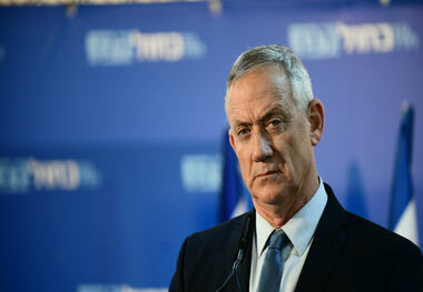 ادعای وزیر جنگ رژیم صهیونیستی: برنامه هسته ای ایران اهداف نظامی دارد