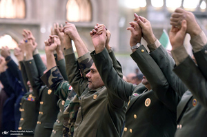 مراسم بزرگداشت 12 بهمن در حرم امام خمینی (س)