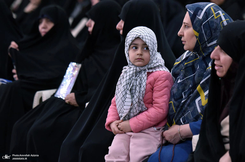 آئین هم عهدی بانوان مراکز تعالی طرح شهید آرمان علی وردی در حرم امام خمینی