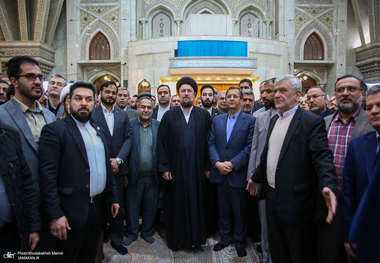 تجدید میثاق وزیر و کارکنان وزارت امور اقتصادی و دارایی با آرمان‌های امام (س)