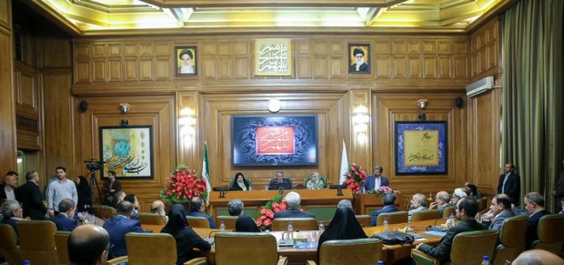 محدودیت تردد خوروهای تک سرنشین یایتخت تغییر رویکردرسانه ملی نسبت مدیریت شهری