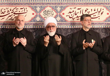 مراسم شب شهادت امام رضا (ع) در حرم مطهر رضوی