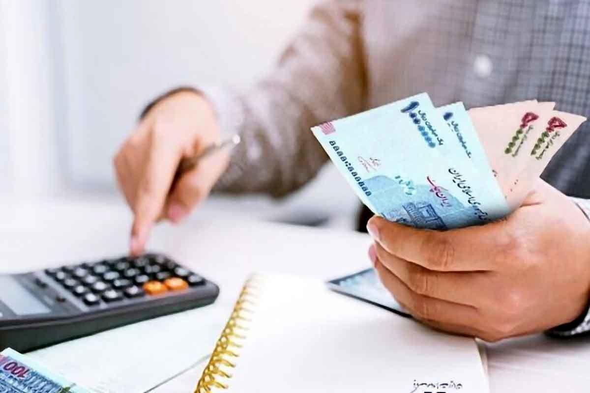 کمیسیون تلفیق: حداقل حقوق در سال آینده ۴۳ درصد افزایش می‌یابد/ مالیات ارزش افزوده برای سال آینده ۱۰ درصد خواهد بود/ در متناسب‌سازی حقوق بازنشستگان، ۱۷۰ هزار میلیارد تومان برای پرداخت مطالبات سازمان تأمین اجتماعی پیش‌بینی شده است