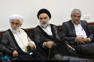 دیدار اعضای شورای مرکزی حزب موتلفه اسلامی با سید حسن خمینی 