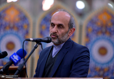 پیمان جبلی: مرجعیت صداوسیما در دفاع مقدس ۱۲ روزه به شدت افزایش یافت/ فضا را برای مطبوعات باز کردیم/ دفاع مقدس اگر آسیب‌هایی را برای کشور داشت، برکاتی هم داشت که مهم‌ترین آن‌ها شکل‌گیری  وحدت و اجماع ملی بود