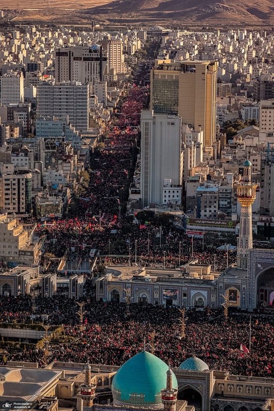 تشییع پیکر مطهر رهبر شهید انقلاب اسلامی در مشهد مقدس