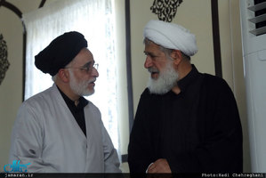 مراسم دعای پرفیض عرفه در محضر آیت الله امجد