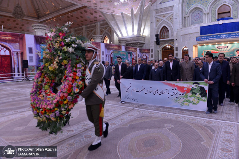 تجدید میثاق اقشار مردم و مسئولان با آرمان های امام راحل