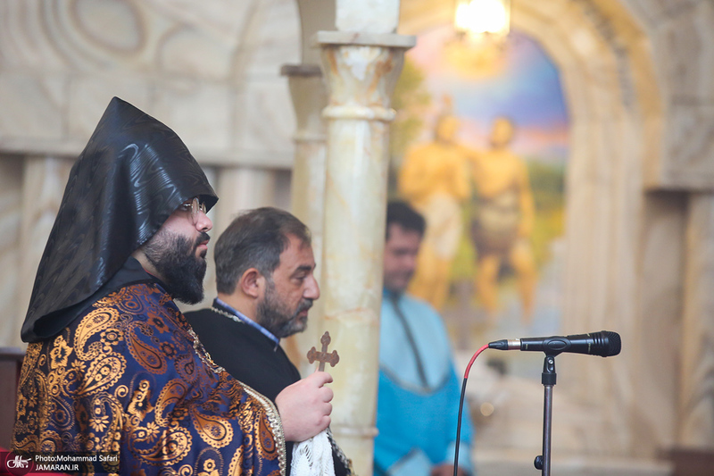 مراسم بزرگداشت امام خمینی (س) در کلیسای «سرکیس مقدس»