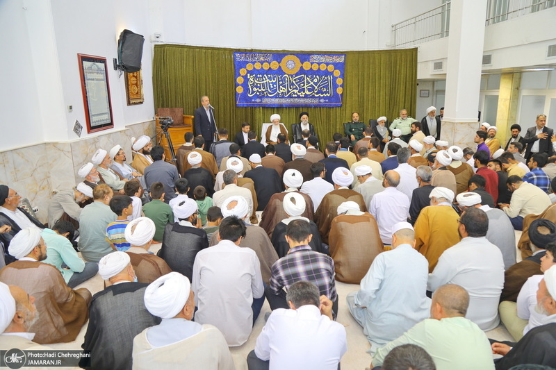 مراسم جشن عید غدیر و عمامه‌گذاری طلاب در بیت مراجع  تقلید و علما