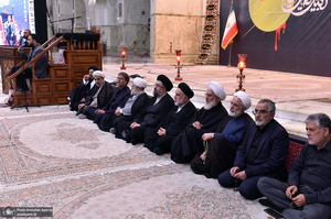 چهارمین شب عزاداری حضرت اباعبدالله الحسین (ع) در حرم امام خمینی