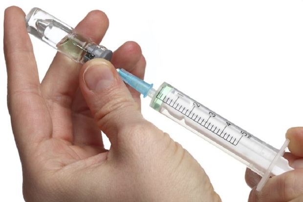 707 اهداکننده خون مهابادی واکسن هپاتیت B دریافت کردند