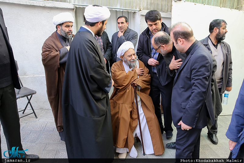 مراسم وداع با پیکر آیت الله هاشمی رفسنجانی(ره) در حسینیه جماران-11