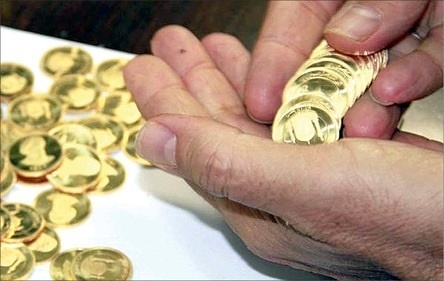 کاهش قیمت سکه و طلا در بازار امروز رشت