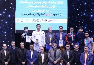 خانلرخانی و صدری بهترین مربی و بازیکن لیگ برتر تکواندو
