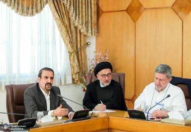 جلسه سنایی مشاور پزشکیان با فعالان سیاسی/ ابطحی روایت کرد + عکس ها