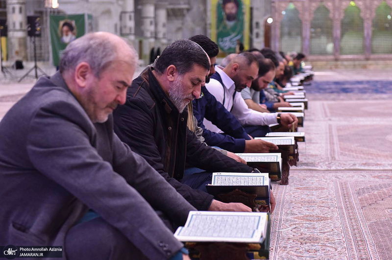 محفل انس با قرآن در حرم مطهر امام خمینی(س)